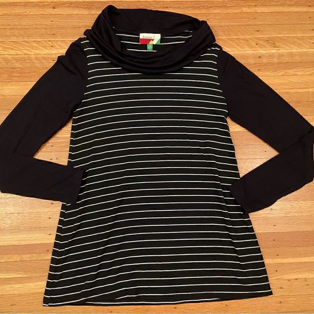 Fervour ModCloth black/white horizontal stripe long sleeve cowl neck top